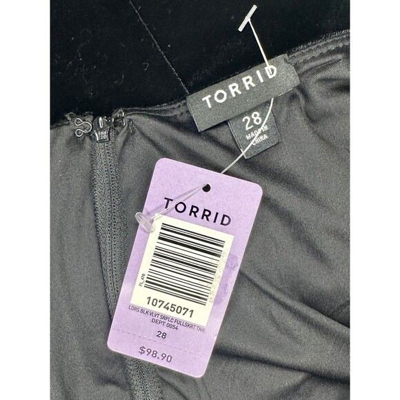 Torrid Black Velvet Surplice Full Skirt Tank Dress Size 28 NWT!!! - Picture 4 of 4